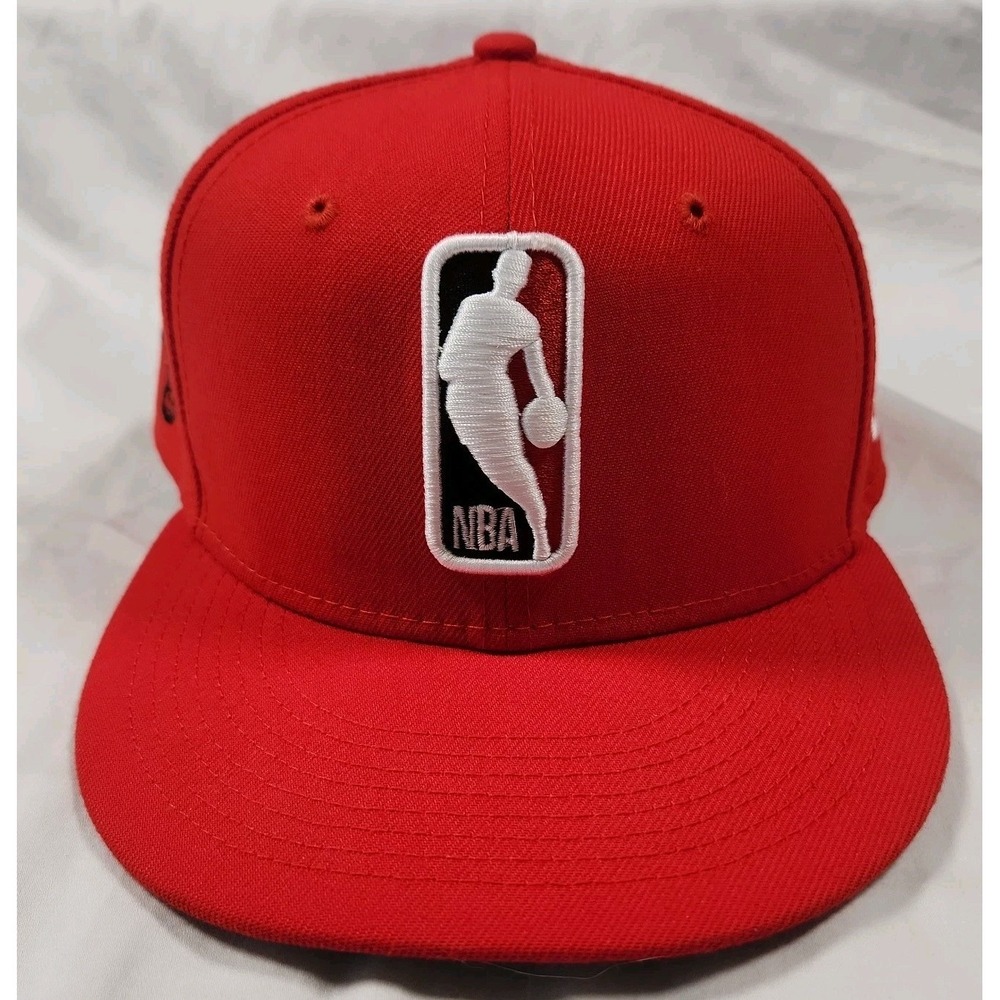 New Era 59FIFTY Chicago Bulls NBA Fitted Hat Red Size 7 1/8 56.8cm Mens Cap